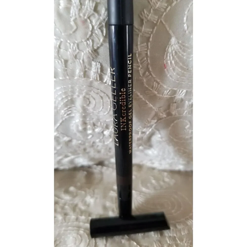 The Laura Geller Kajal Longwear Eyeliner in Deep Black